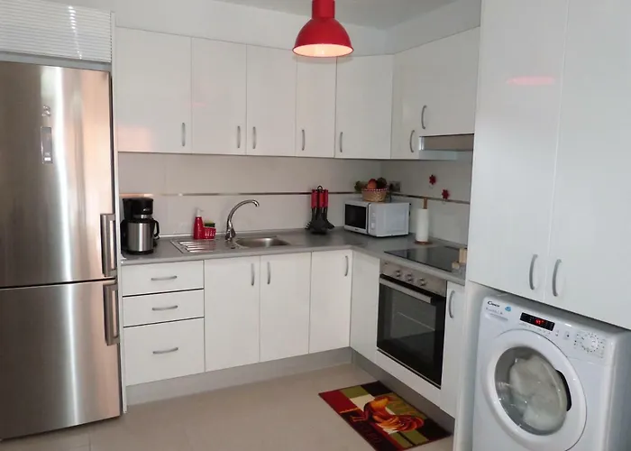 Center A 5 Minutos Del Paseo Y Playas Apartman *