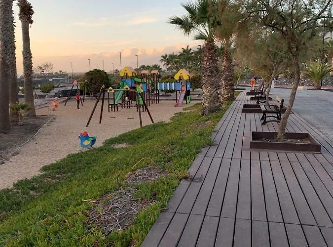 Alcalà Center A 5 Minutos Del Paseo Y Playas Apartamento