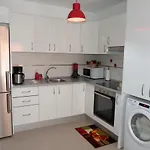 Center A 5 Minutos Del Paseo Y Playas דירה *