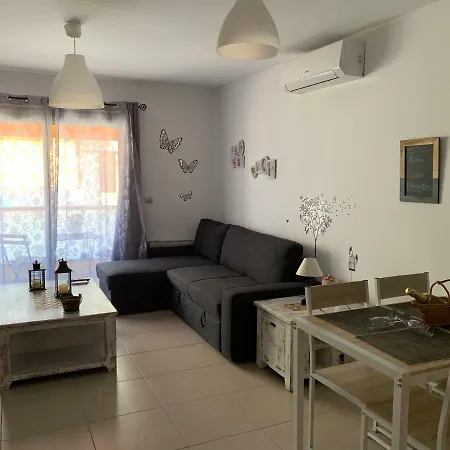 Center A 5 Minutos Del Paseo Y Playas 公寓