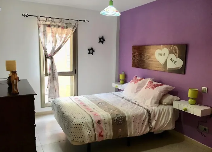 Center A 5 Minutos Del Paseo Y Playas Апартаменты *