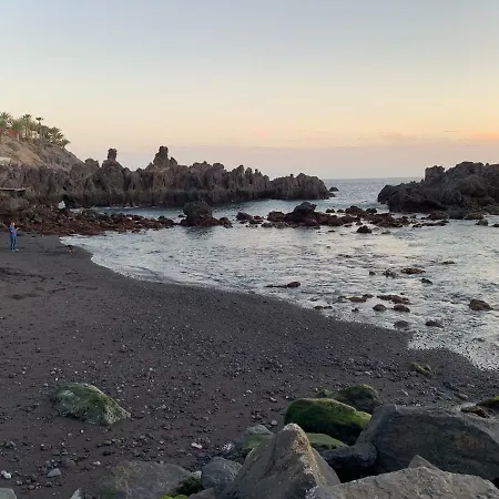Center A 5 Minutos Del Paseo Y Playas 아파트